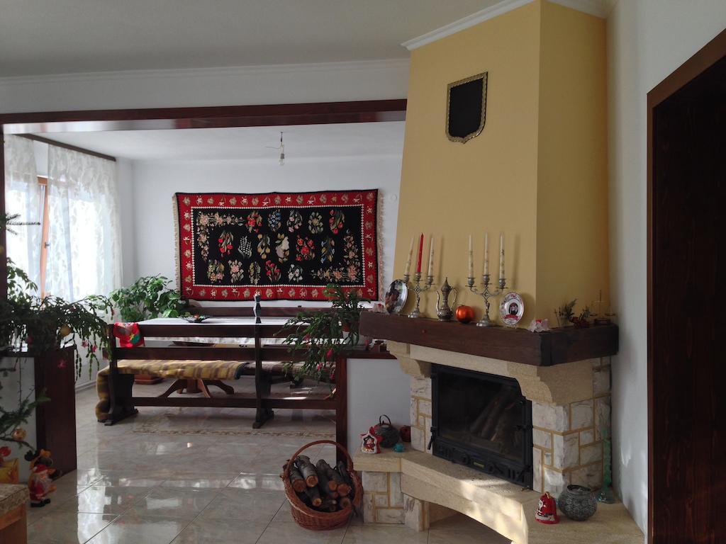 Отель Casa Renti Новач-Стрэйни Экстерьер фото