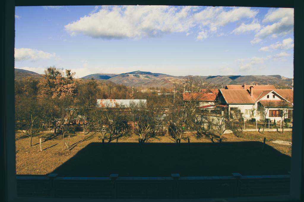 Отель Casa Renti Новач-Стрэйни Экстерьер фото